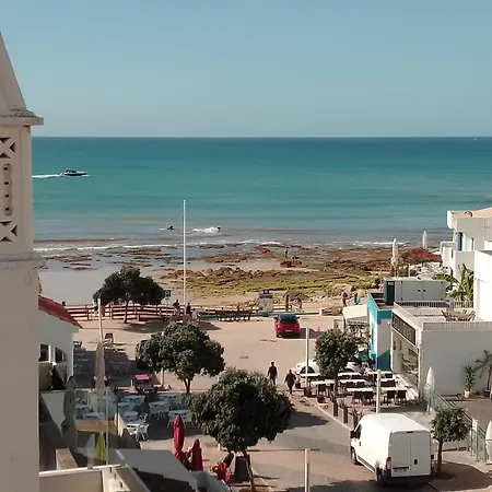 House Olhos de Agua (Albufeira)